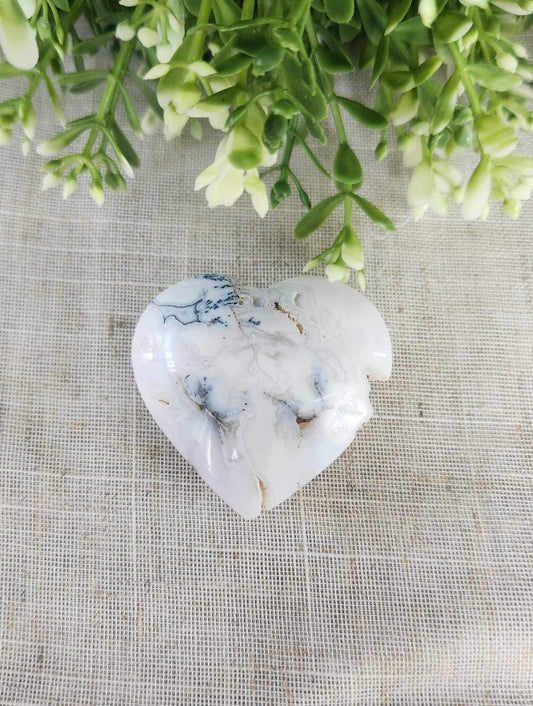 Coeur en Agate blanche neige