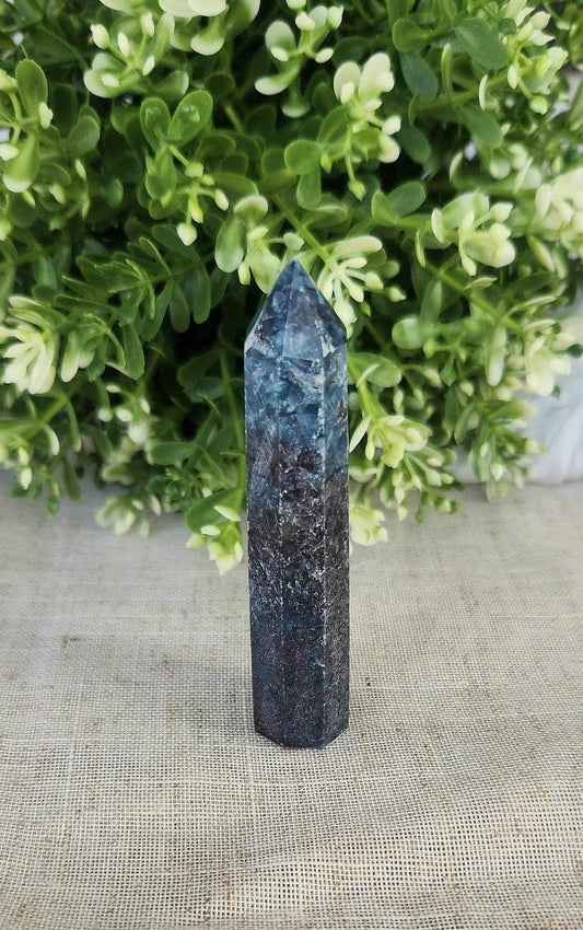 Pointe en Kyanite