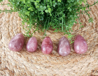 Quartz Fraise barattée forme d’oeuf