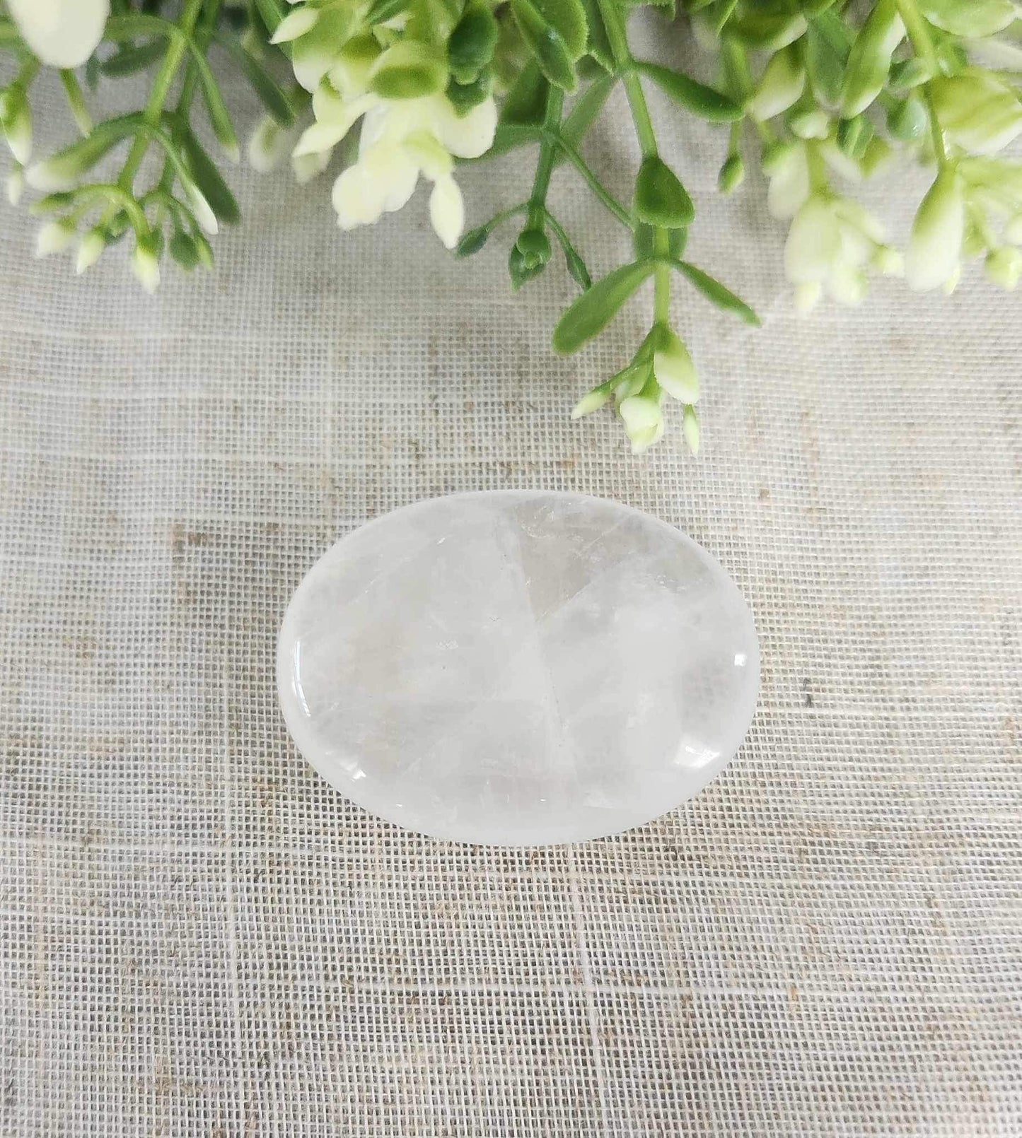 Pierre de paume en Quartz clair