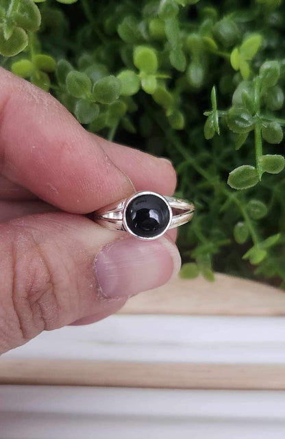 Bague Black Star (Sapphire noir étoilé)