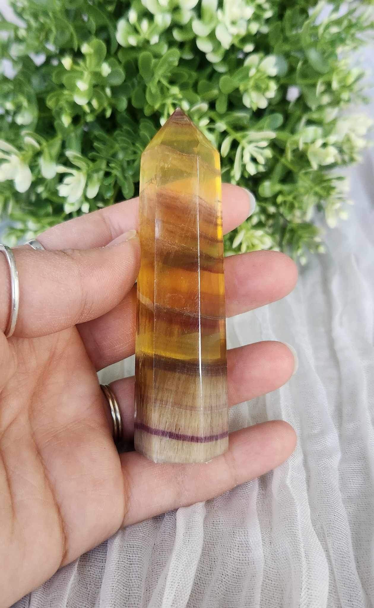 Pointe en Fluorite jaune