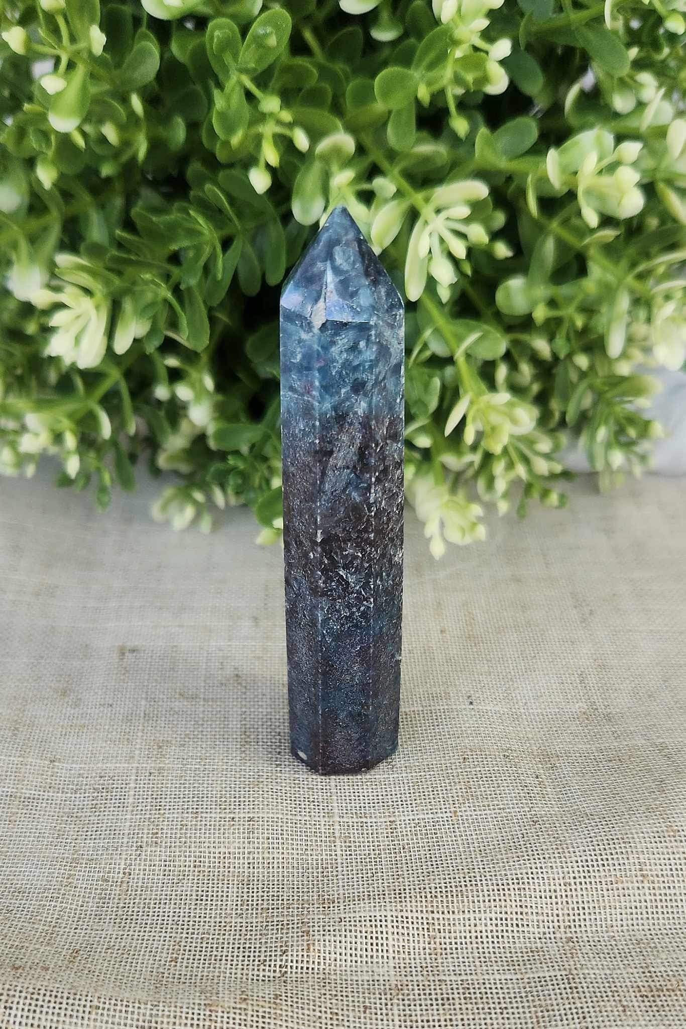 Pointe en Kyanite