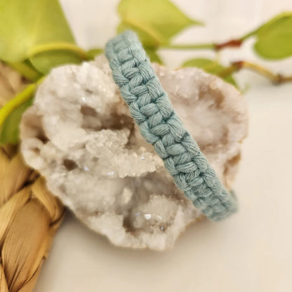 Bracelets ajustables à noeud plat