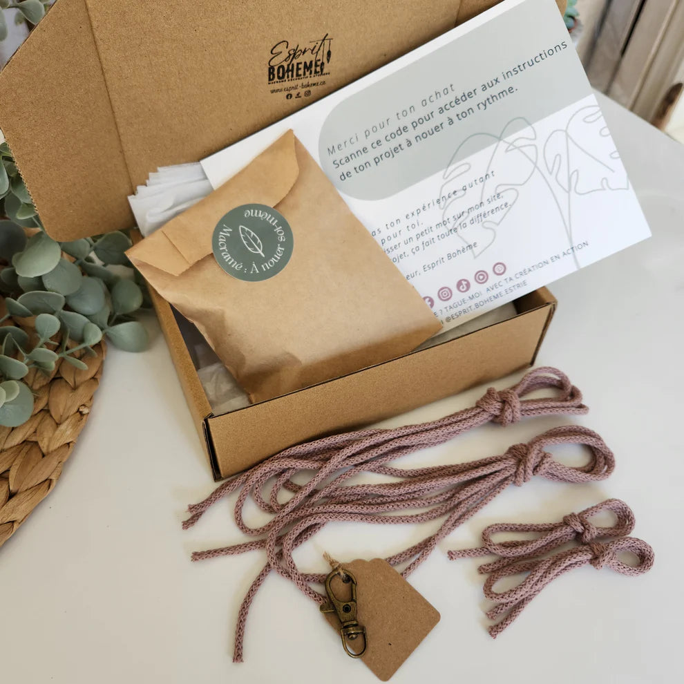 Ensemble : Lanière à noeuds plat