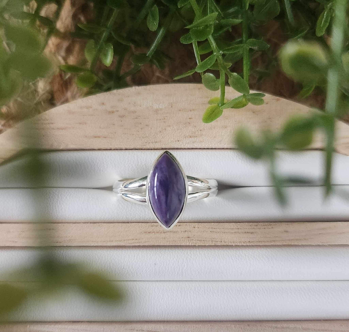 Bague Charoïte