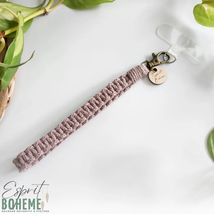 Languette à cellulaire