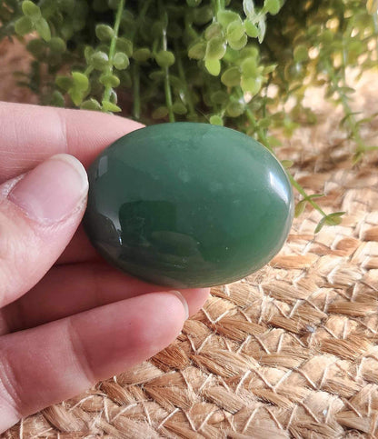 Pierre de paume en Aventurine verte