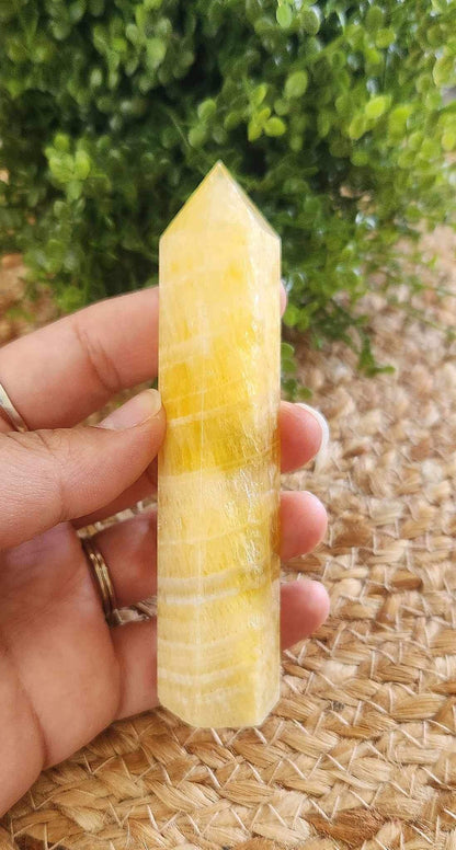 Pointe en Fluorite jaune