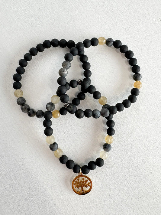 AKI (Trio de bracelets)