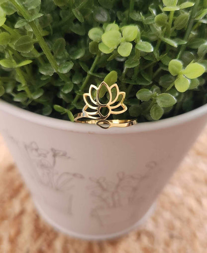 Bague Fleur de lotus gold ajustable