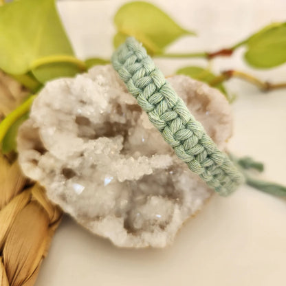 Bracelets ajustables à noeud plat