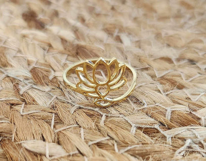Bague Fleur de lotus gold ajustable