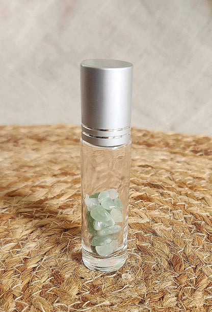 Roll-on avec pierres pour huile essentielle