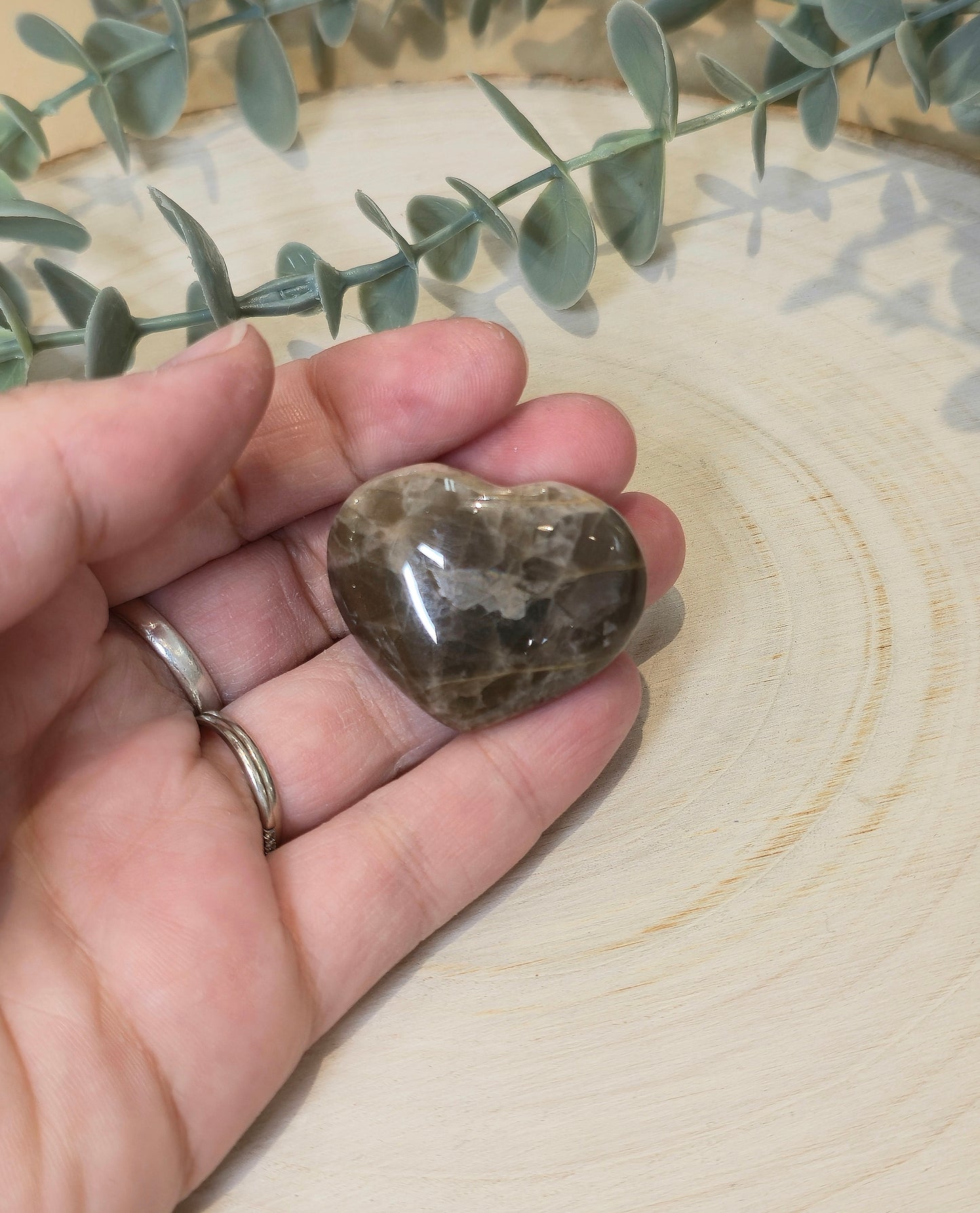 Coeur en Pierre de lune noire