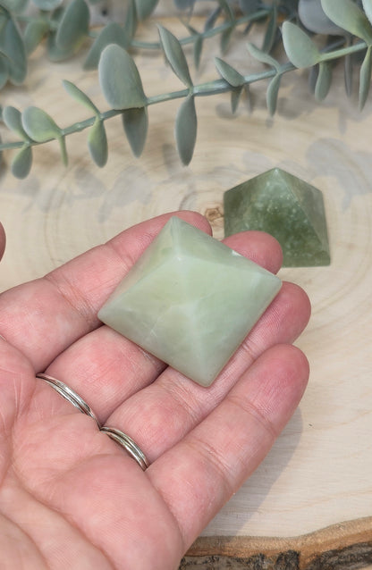 Pyramide New jade