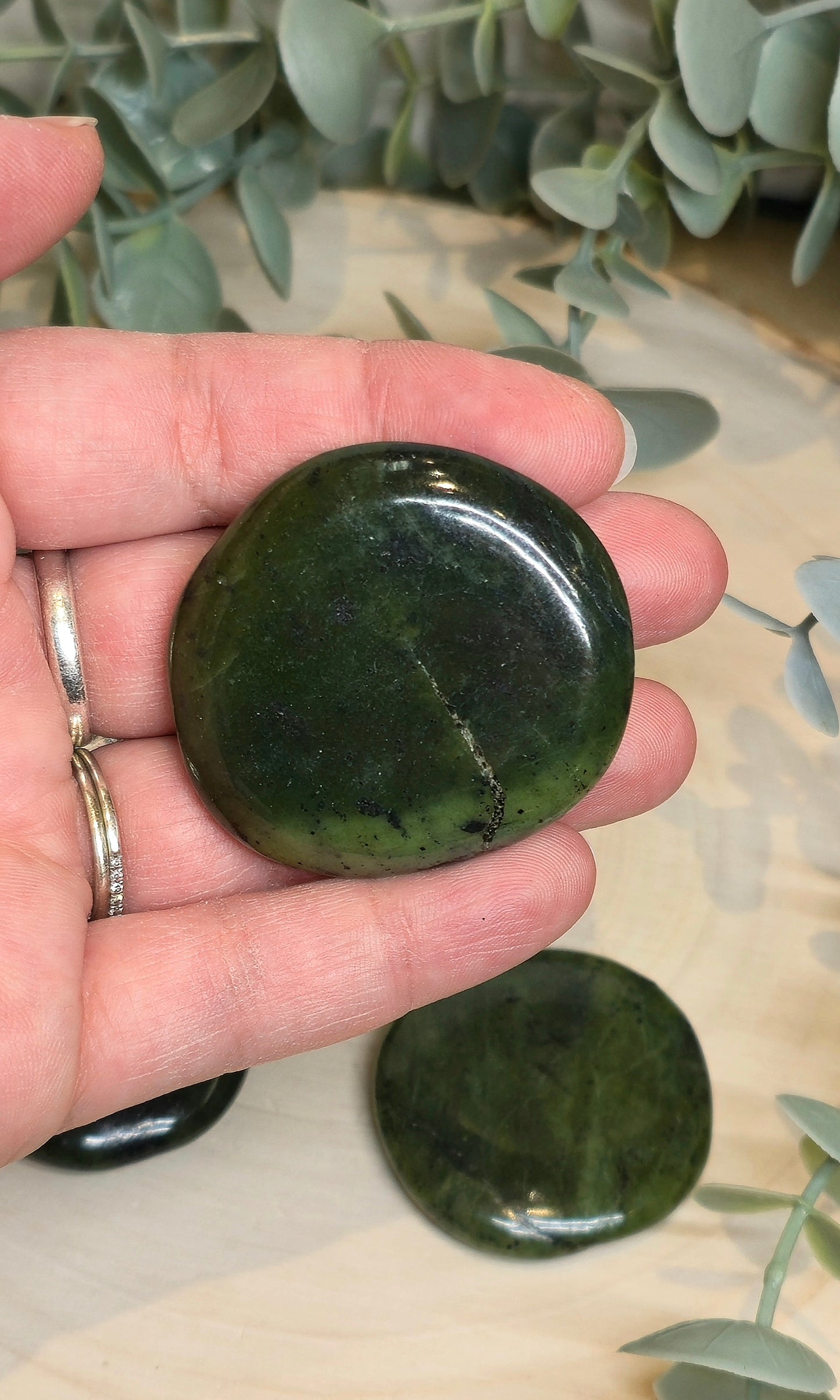 Pierre de paume mince Jade Néphrite