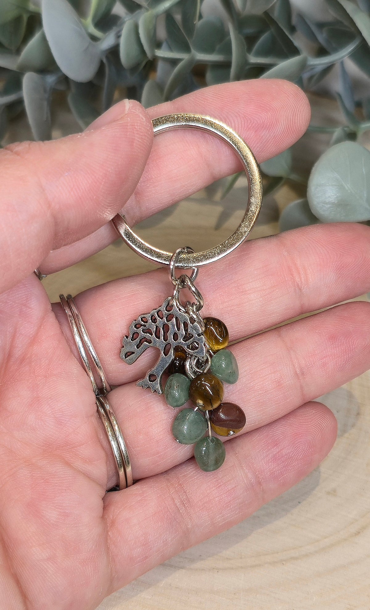 Porte-clé Arbre de vie avec Oeil de tigre et Aventurine verte