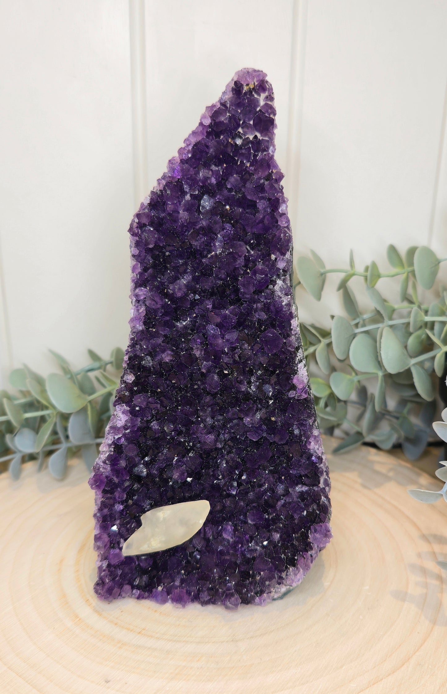 Base d’Améthyste et calcite géode d'Uruguay