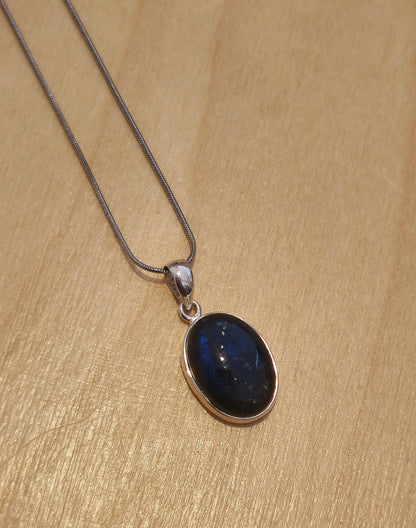 Collier Labradorite