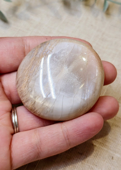 Pierre de paume en Pierre de lune pêche