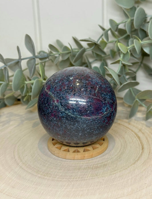 Sphère Rubis Kyanite