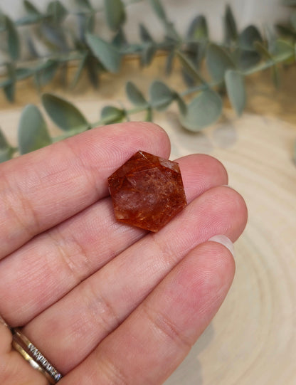 Étoile géométrique en Quartz feu