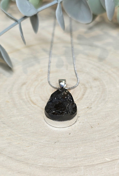 Collier Shungite