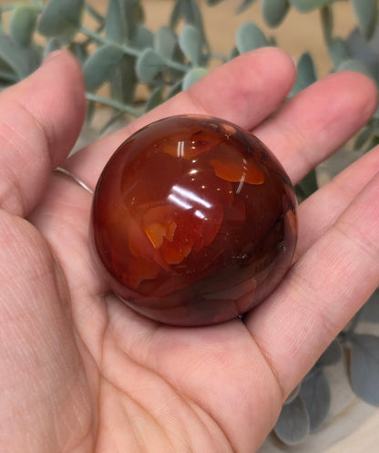 Sphère en Cornaline de Madagascar