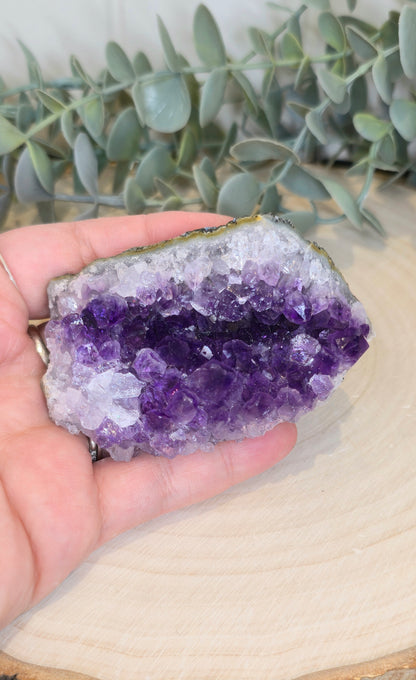Base d’Améthyste géode du Brésil