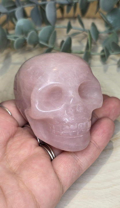 Crâne en Quartz rose