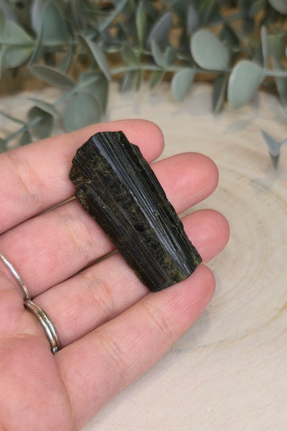 Tourmaline verte brute