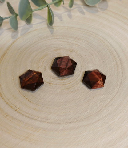 Étoile géométrique en Oeil de tigre rouge (Taureau)