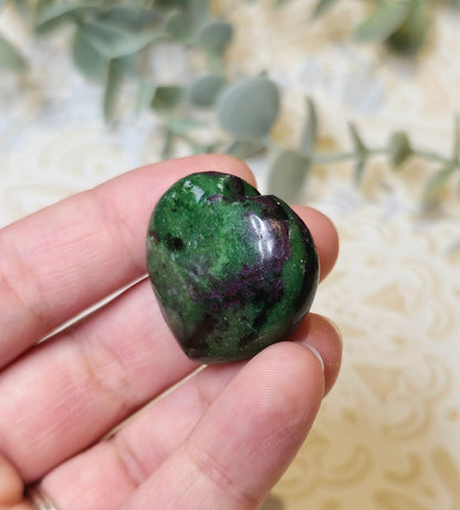 Coeur Rubis zoïsite