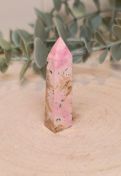 Pointe en Rhodonite du Pérou