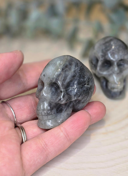 Crâne en Labradorite