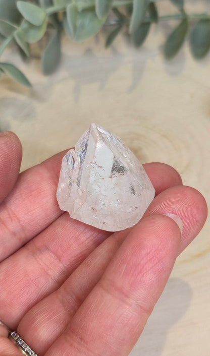 Pointe en Apophyllite