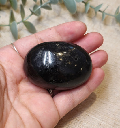 Pierre de paume en Tourmaline noire