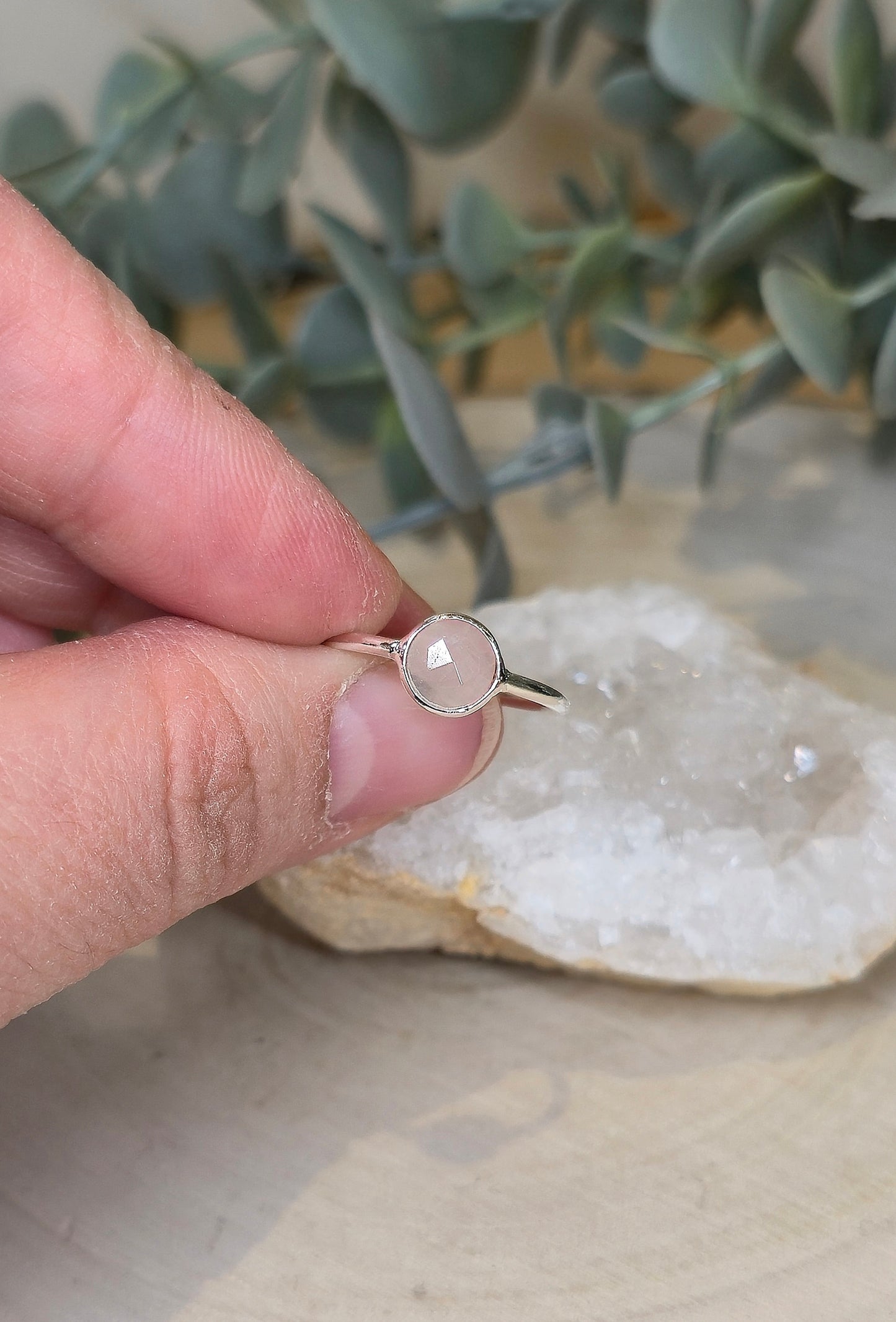 Bague ronde petit Quartz rose