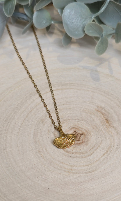 Collier Ginkgo gold