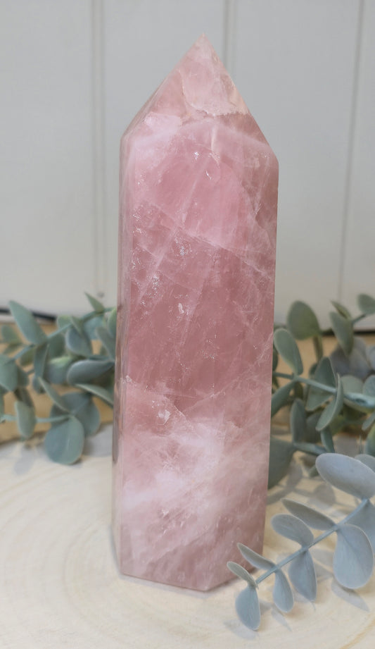 Pointe en Quartz rose de Madagascar