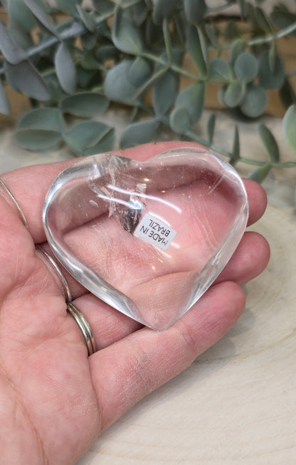 Coeur en Quartz clair (extra clair) du Brézil