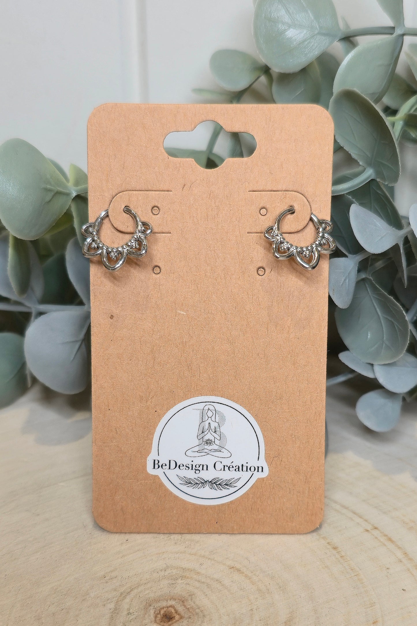 Boucles d’oreilles anneau Demi-Mandala 8mm