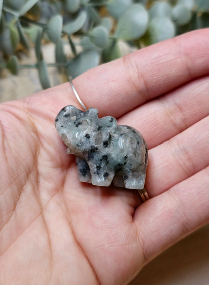 Éléphant Jaspe Kiwi