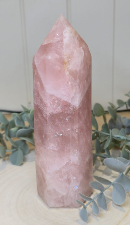 Pointe en Quartz rose de Madagascar