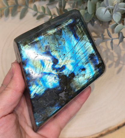Freeform Labradorite