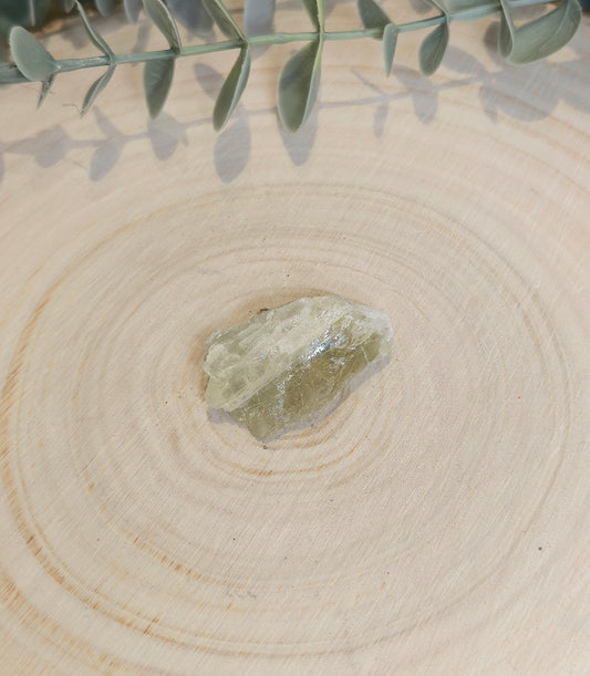 Hiddenite brute