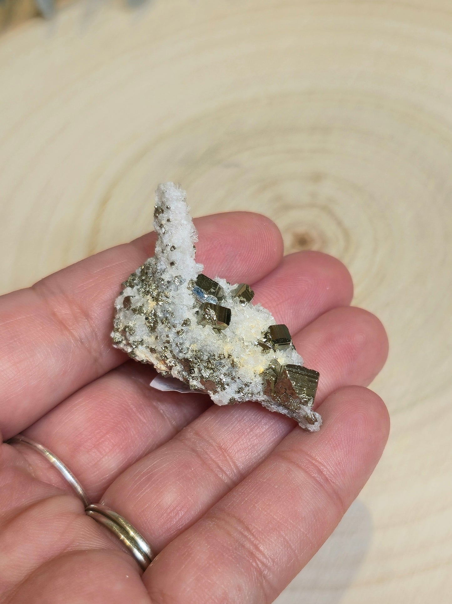 Pyrite dans Quartz clair brute