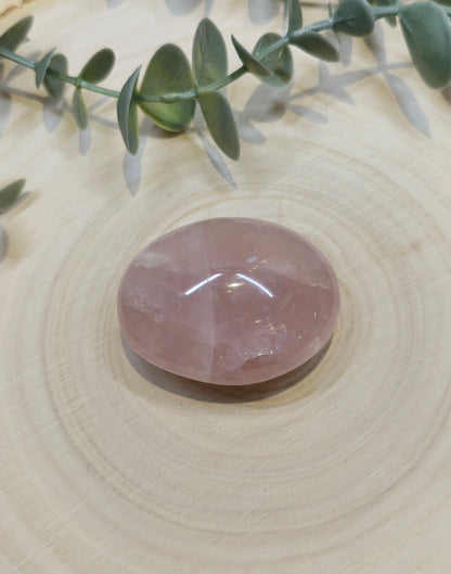 Pierre de paume en Quartz rose