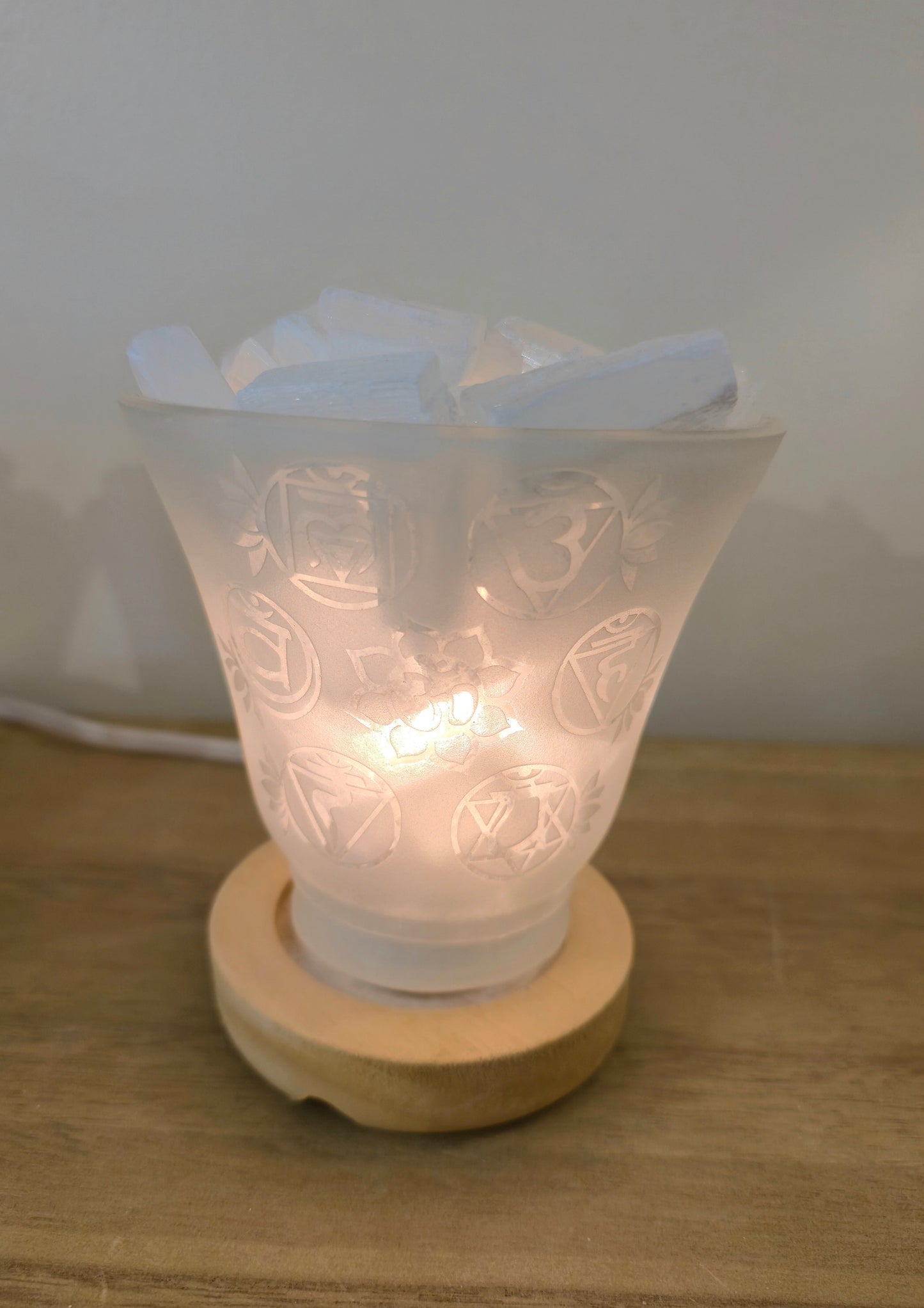 Lampe vase Sélénite